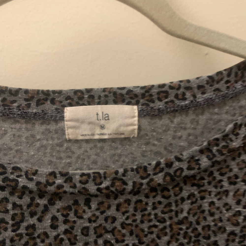 Antro top - Picture 6 of 6